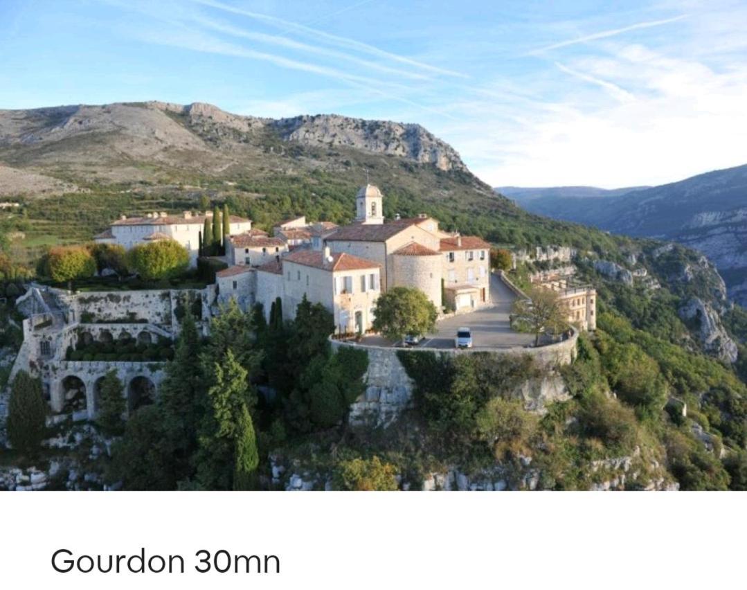 Bel Appartement Les Pieds Dans L'Eau Villeneuve-Loubet Εξωτερικό φωτογραφία