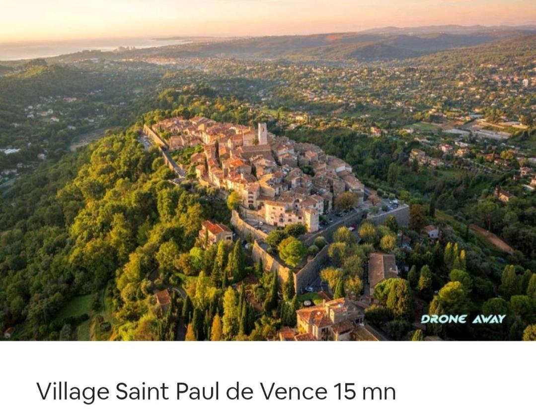 Bel Appartement Les Pieds Dans L'Eau Villeneuve-Loubet Εξωτερικό φωτογραφία