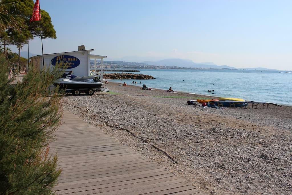 Bel Appartement Les Pieds Dans L'Eau Villeneuve-Loubet Εξωτερικό φωτογραφία