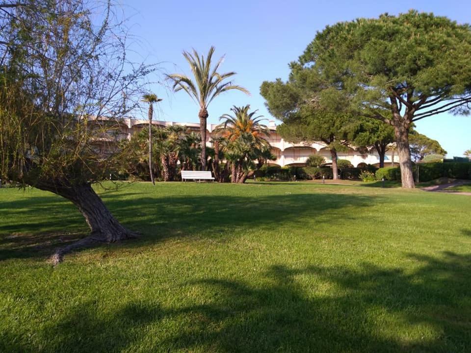 Bel Appartement Les Pieds Dans L'Eau Villeneuve-Loubet Εξωτερικό φωτογραφία